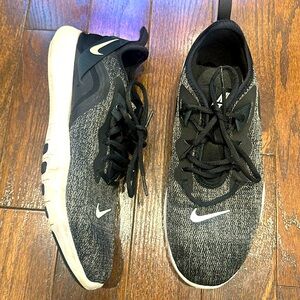 Nike Flex TR9 shoes
